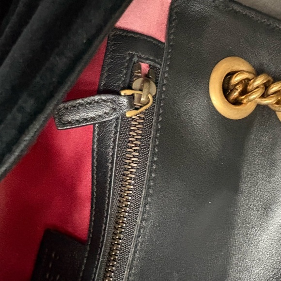 COPY - Gucci marmot black velvet chain two way bag size medium - Picture 11 of 15